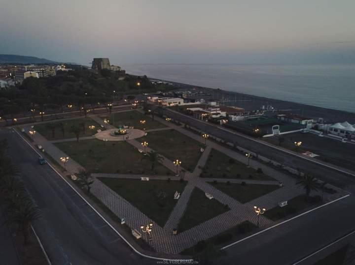 Rosy House Bed and Breakfast Scalea Buitenkant foto